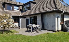 Strandnahe Ferienwohnung Duhnen - Garten, Strandkorb, 4 Personen
